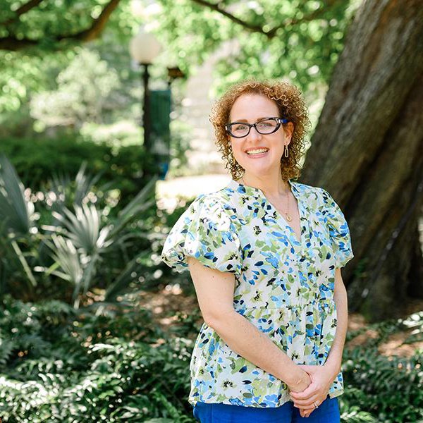 Outdoor environmental portrait of graduate student Becky Callegan.