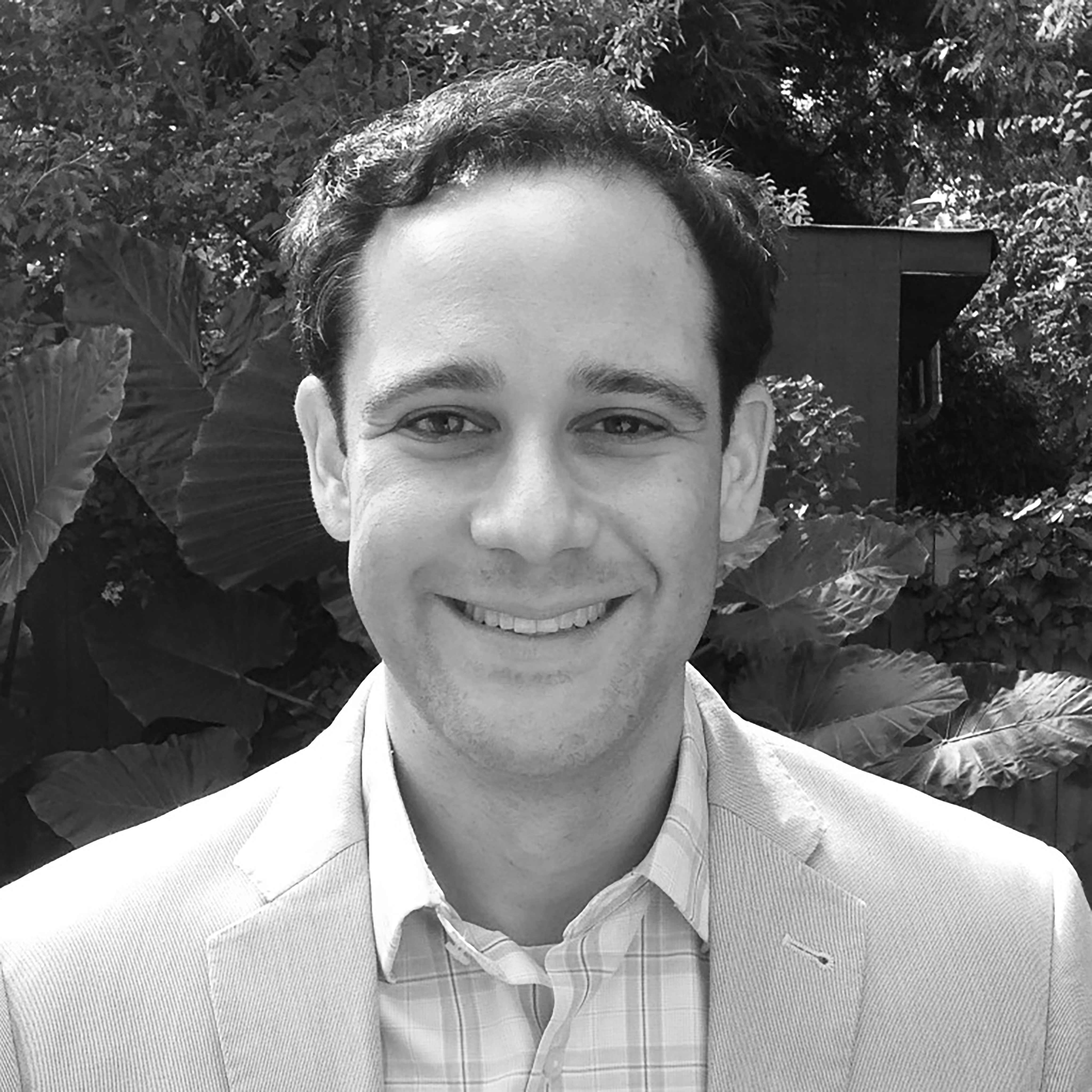 Headshot of Jonathan Leit