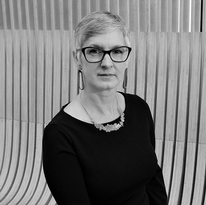 Headshot of Michelle Rinehart