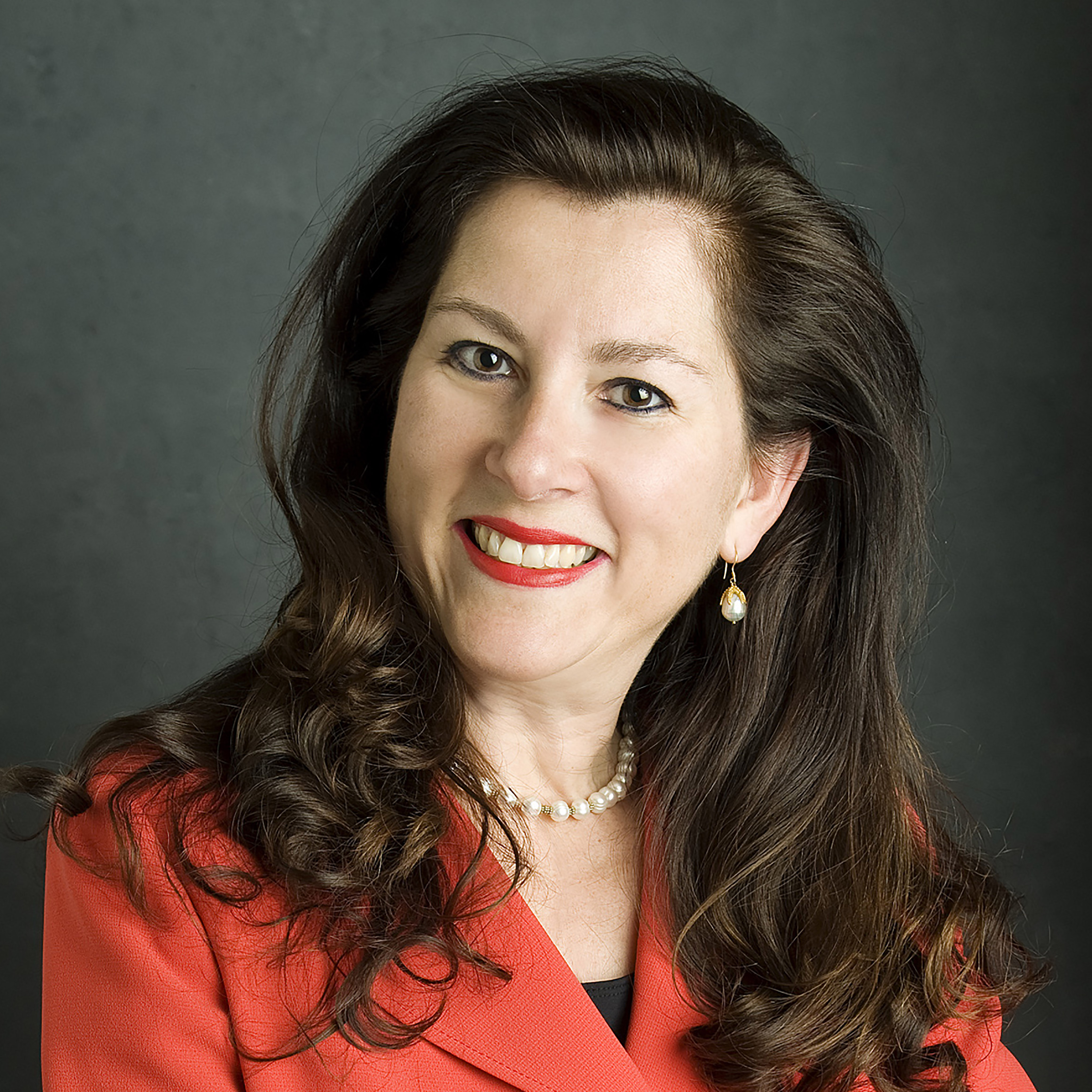 Headshot of Angela O'Byrne