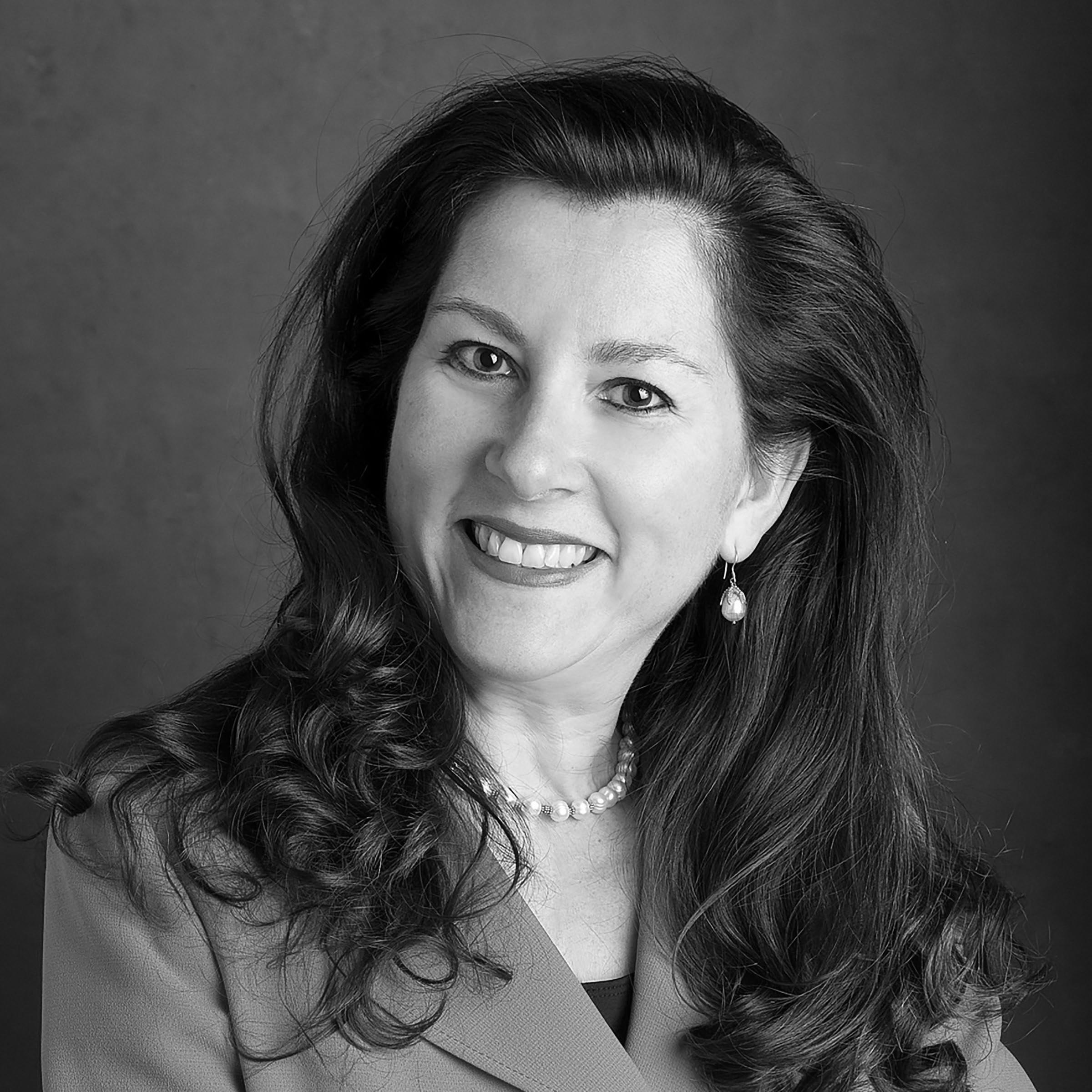 Headshot of Angela O'Byrne