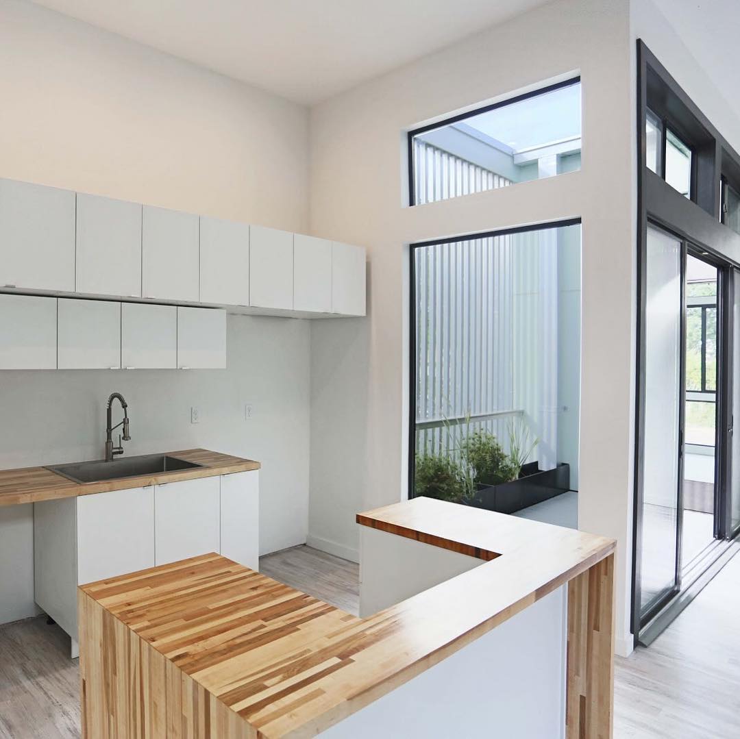 Interior Kitchen of Urban Build 