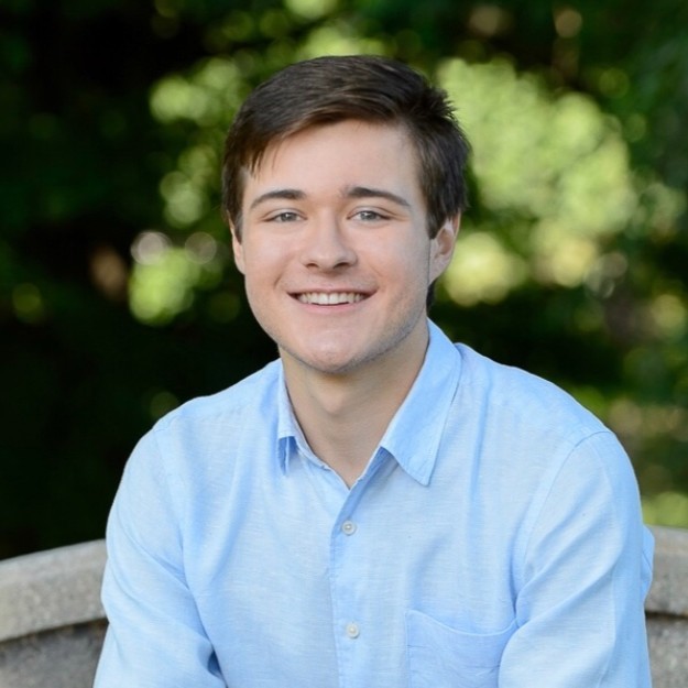 Headshot of Luke Halverstadt