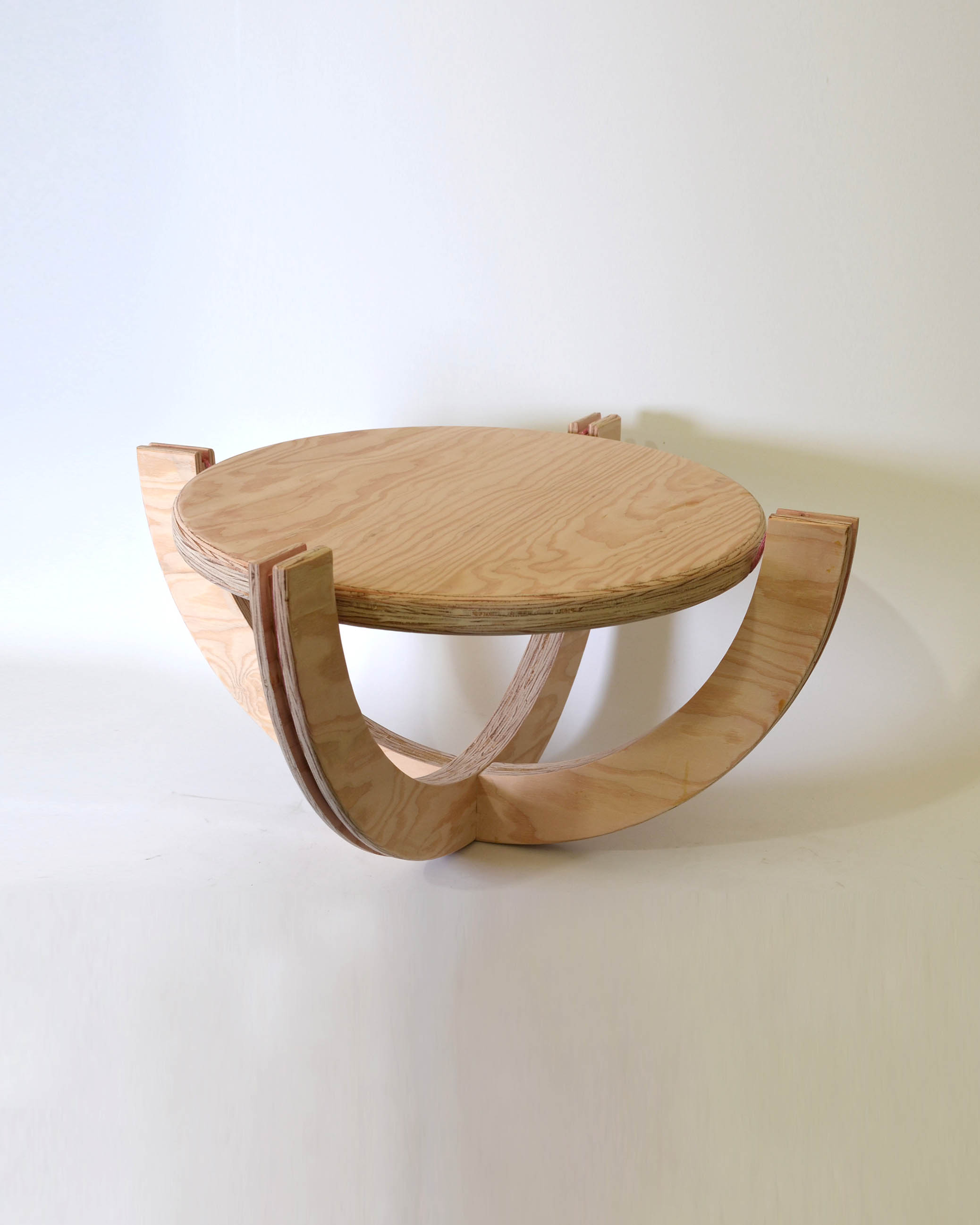 a student's circular table