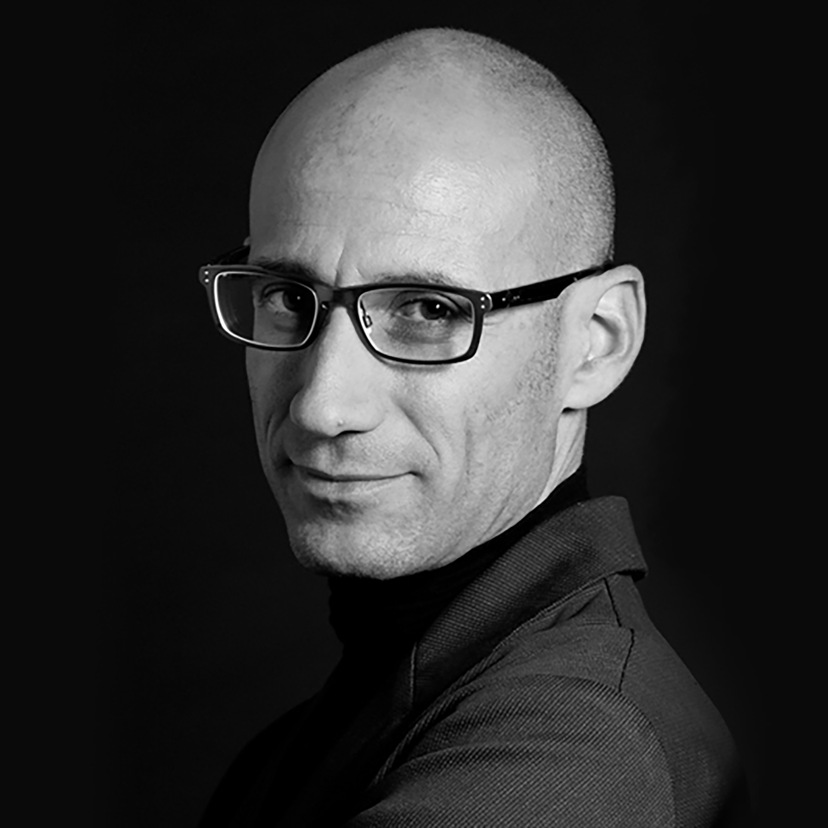 Headshot of Inaki Alday