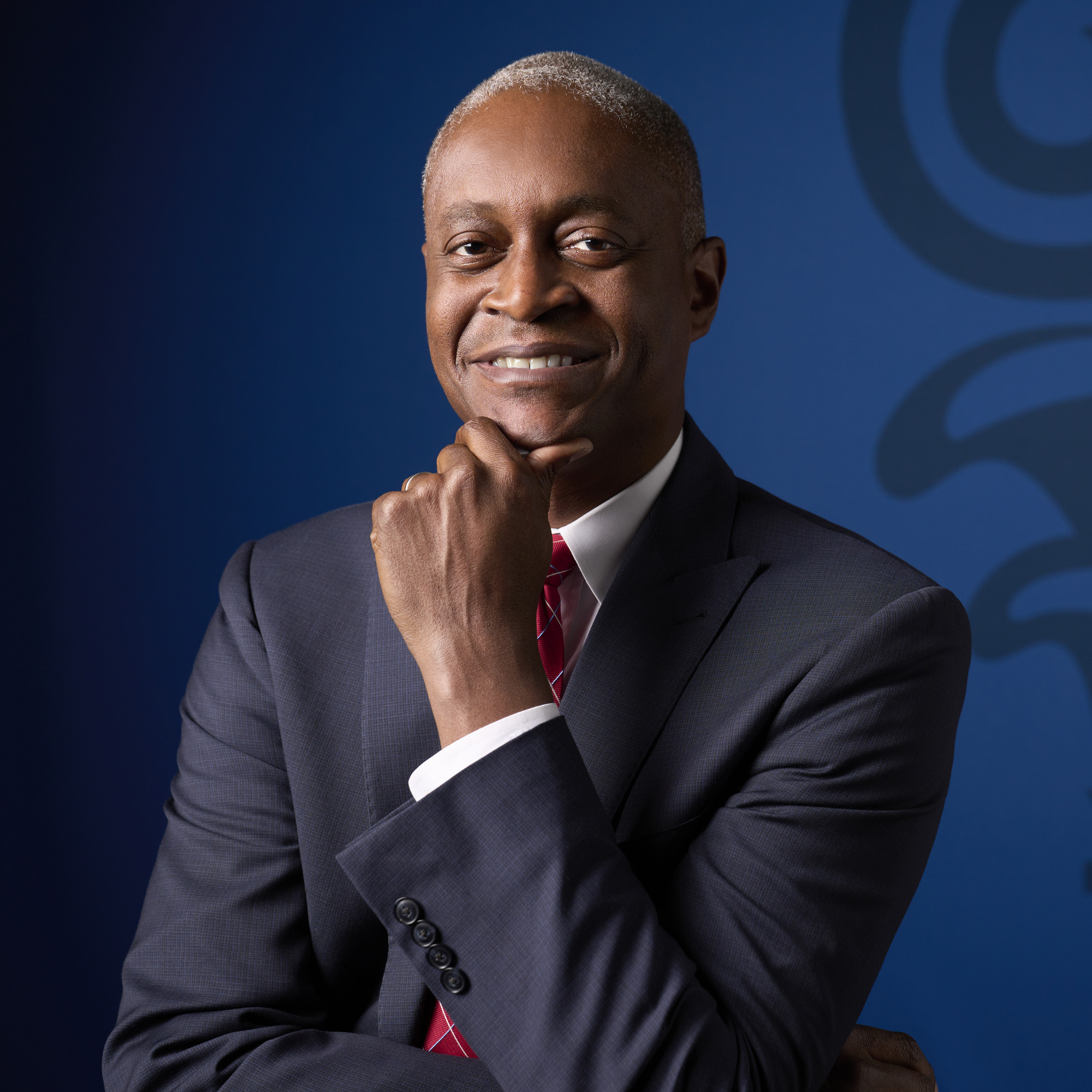 Headshot of Raphael Bostic.