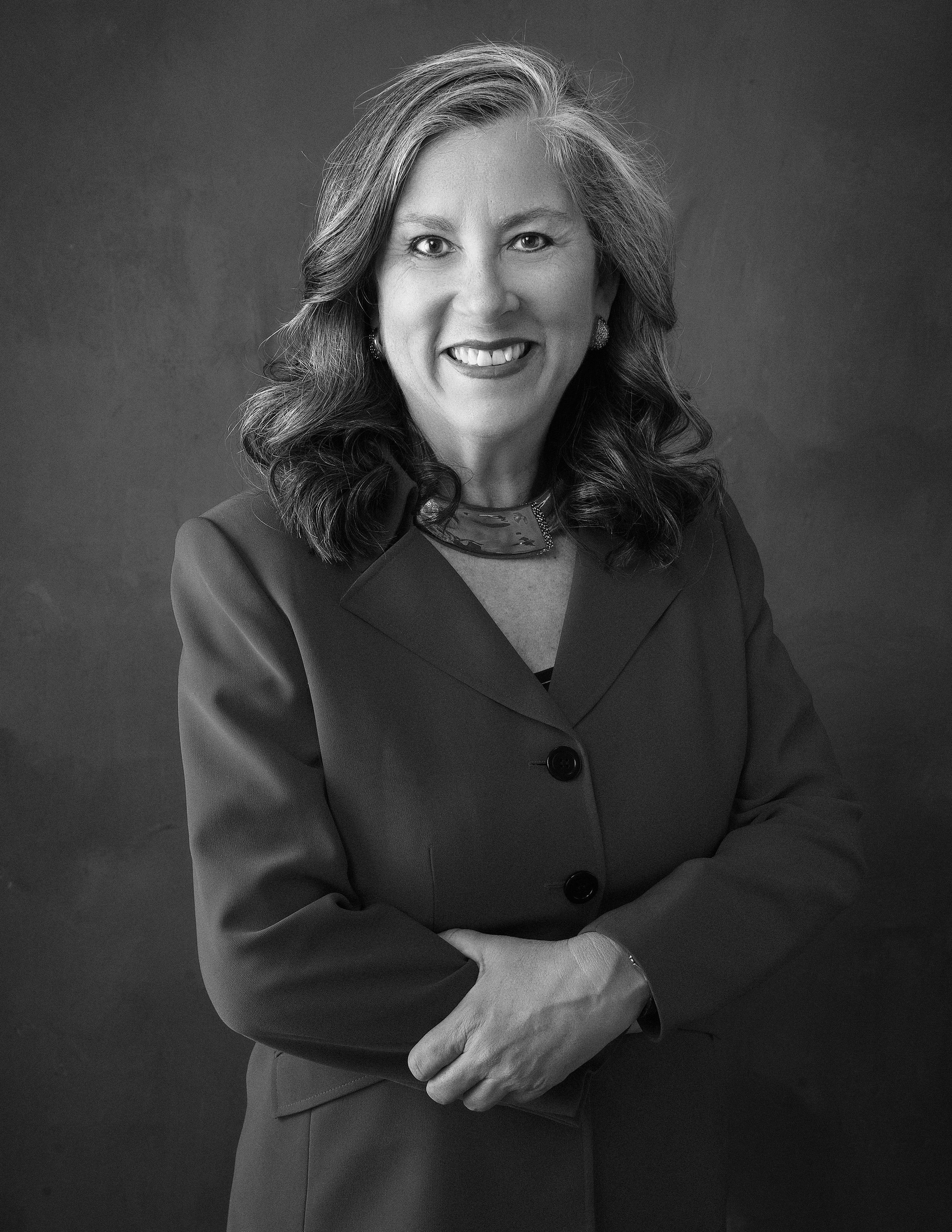 headshot of Angela O'Byrne's