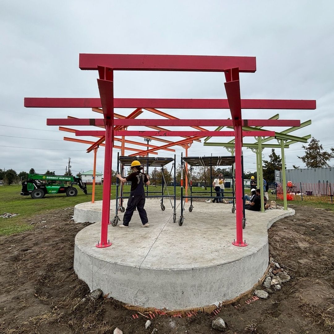 Students work on the Sprout House on the Lafitte Greenway.