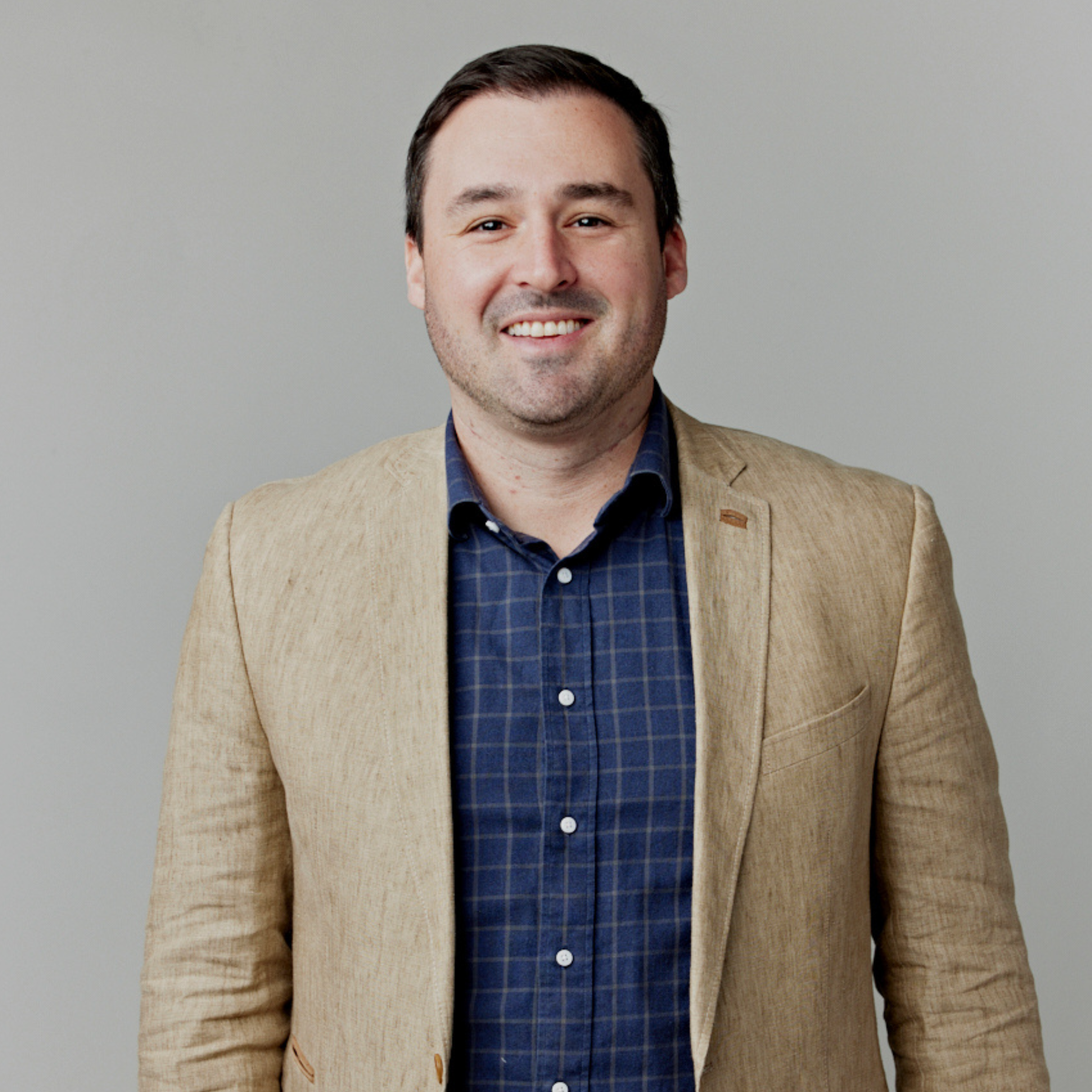 Headshot of Andrew Marcus.