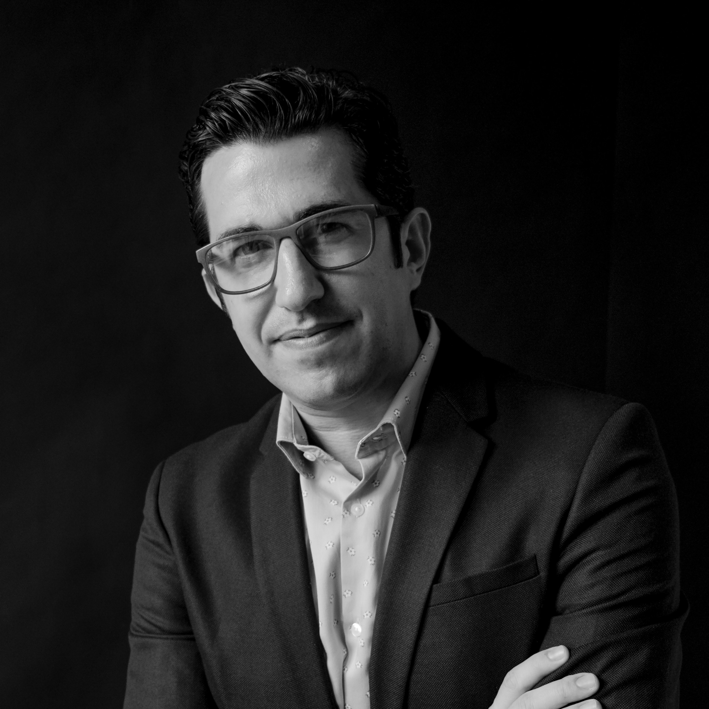 Headshot of Rubén García Rubio