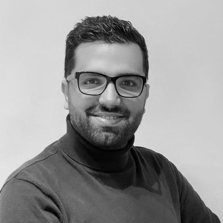 Headshot of Mostafa Akbari