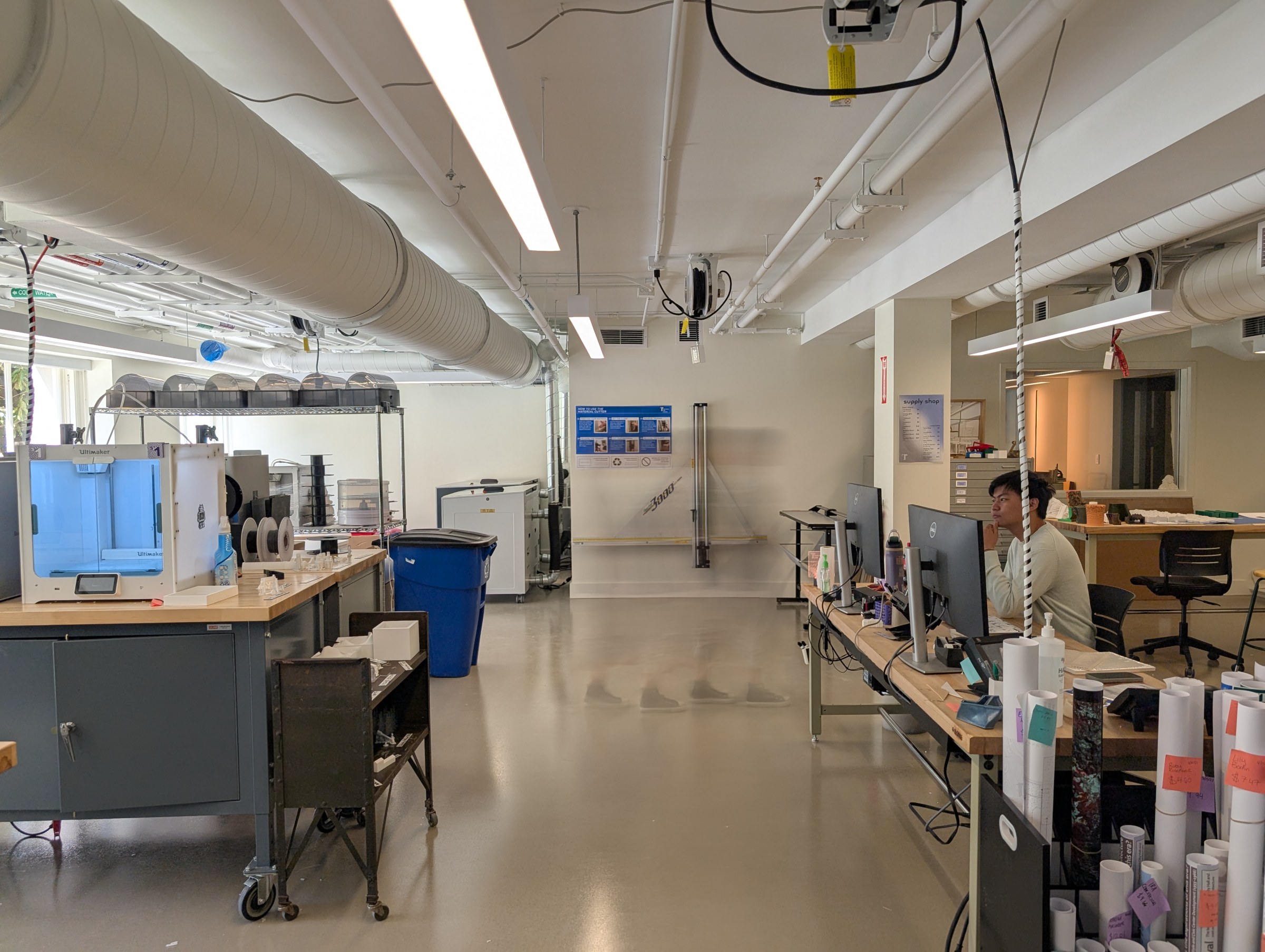 one point perspective view of the digital fabrication lab